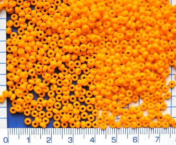 Rokajl, PRECIOSA, velikost 4/0, oranžový sytý,balení 50g