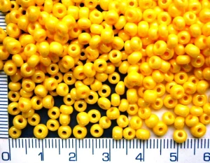 Rokajl, PRECIOSA, žlutý perleťový,velikost 1/0, balení 50g