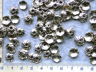 Kaplíky, platinová kytička, 9mm,10ks