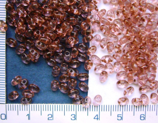 Korálky dvoudírkové, twin - preciosa,starorůžová čirá, cca 180ks, 10g