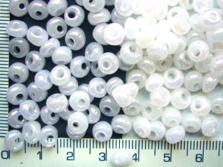Rokajl, PRECIOSA,drops,bílá perleťová kapka,velikost 5/50g