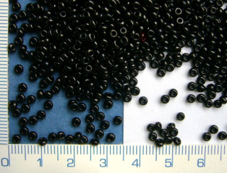 Rokajl, PRECIOSA, černý,velikost 8/0, balení 50g