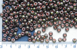 Rokajl, PRECIOSA, zelený perleťový mat s růžovým průt.,velikost 5/0, balení 50g
