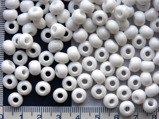 Rokajl, PRECIOSA, bílý sytý,7mm,velikost 1/0/cca8mm/ balení 50g