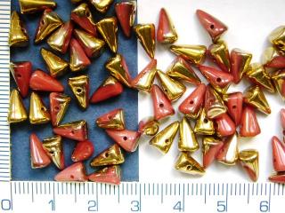 Skleněné korálky, mačkané, spike,trny,červené s pokovem,5x8mm,1ks