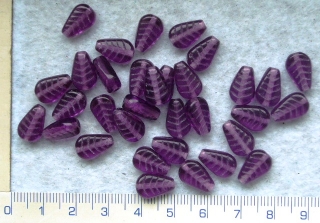 Skleněné korálky, mačkané, fialový lupínek, 12x8mm,cca33ks-20g