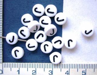 Plastová písmenka, bílý plochý korálek (7mm) s černým písmenkem, J