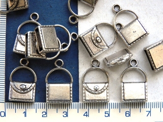 Kaplíky, stř.vlepovací kaplík-kabelka,21x8mm,otvor 6x4mm,1ks