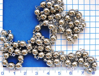 Magnetické zapínaní barva stříbrná,6x11mm,velmi pevné,1pár