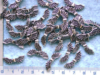Kovové korálky - přívěsky,starostříbrná křídla,22x7mm,1ks