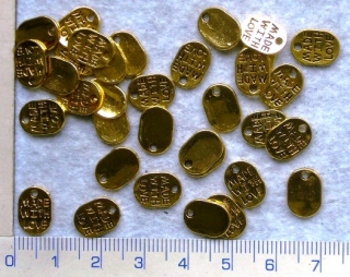Kovové korálky,zlatý přívěsek-made with love,11x8mm,1ks