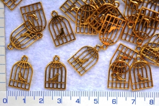 Kovové korálky - přívěsky,zlatá klec s ptákem,18x12mm,1ks