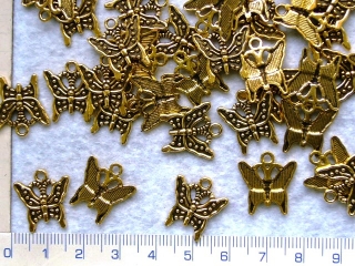 Kovové korálky - přívěsky,zlatý motýl,16x17mm,1ks