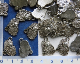 Kovové korálky - přívěsky,Santa Klaus,19x13mm,1ks