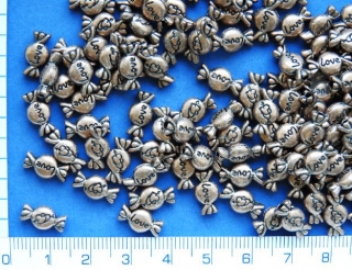 Kovové korálky - přívěsky,měděný bonbonek love,11x6mm,1ks