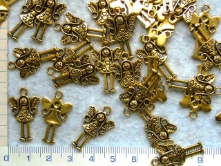 Kovové korálky - zlatý anděl 25x15mm,1ks