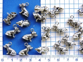 Kovové korálky - přívěsky,stř.pes, 11x10mm,1ks