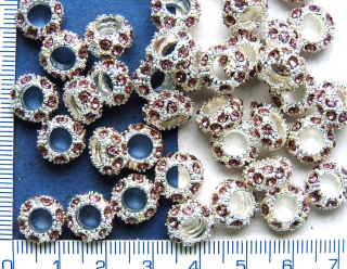 Kovové korálky,velkodírkové, korálek s tm. fialovými štrasovými kamínky,11x6mm,1ks