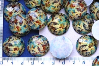 Plastové korálky,broušený kabošon s fialkovými kytičkami, 22mm,1ks
