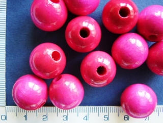 Dřevěné korálky, 16mm, růžová kulička, 1ks