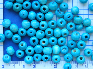 Dřevěné korálky, tyrkysová kulička,8mm,30ks