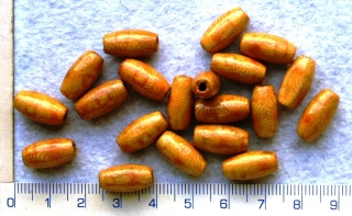 Dřevěné korálky, 15x8mm, hnědý malovaný oválek, 20ks