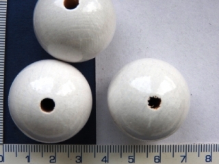 Dřevěné korálky, 30mm,bílá kulička,1ks
