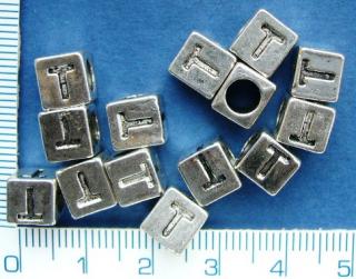 Kovové korálky, písmenka, 6x7mm, průměr průtahu 4mm, T