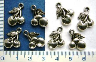 Kovové korálky, třešně,11x18mm,1ks