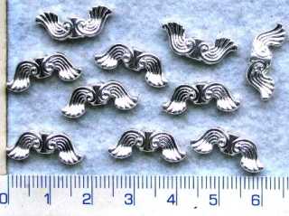 Kovové korálky,stř.křidýlko,19mm,1ks