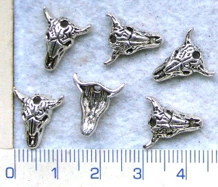 Kovové korálky,stř.bizoní lebka,12x15mm,1ks