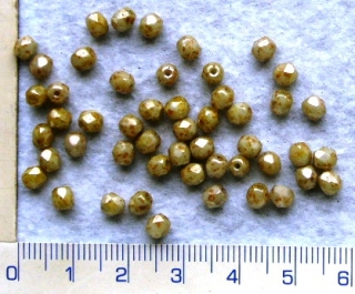Broušené korálky, 4mm, hnědá strakatá lesklá, 50ks