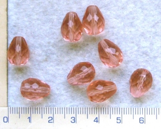 Broušené korálky,růžová kapka,13x10mm,8ks