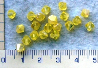Broušené korálky, M.C.perle-sluníčka, 5mm,žluté s pokovem,20ks