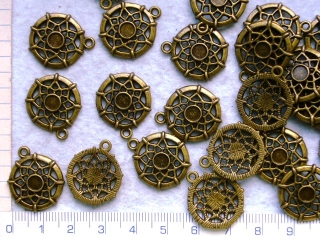 Kovové korálky - mosazná mandala 22x18mm,1ks