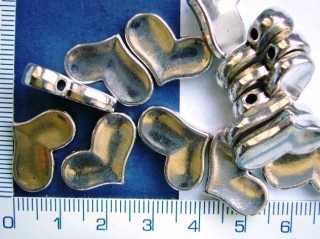 Kovové korálky, srdce,13x20mm,1ks