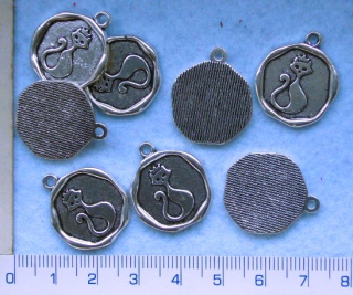 Kovové korálky, kočka, 22mm, barva stříbrná, 1ks