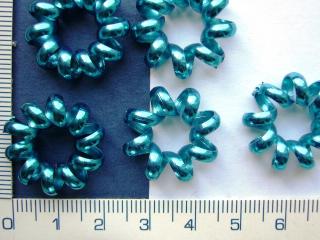 Drátěné tyrkysové  kolečko ze silného drátu,7x20mm,1ks