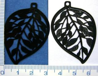 Tvarovaný, lakovaný plech, 45mm, černý lupen