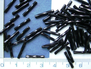 Tyčky, PRECIOSA, černá kroucená,15mm, 10g, cca 110ks