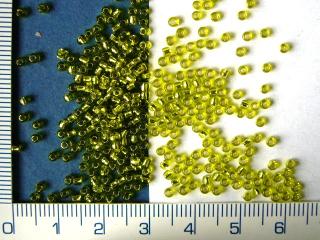 Skleněné korálky Toho round silver-lined lime green 11/0,10g