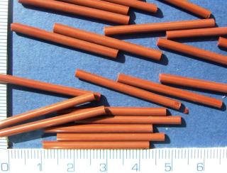 Rokajl, tyčky, hnědá, 32mm, cca30ks-10g