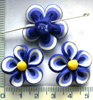 FIMO, modrá kytička, 26mm, 1ks