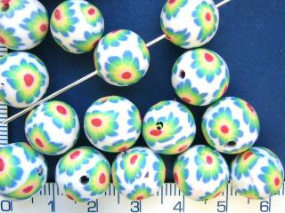 FIMO, bílá kulička se zelenými kytičkami, 12mm, 1ks
