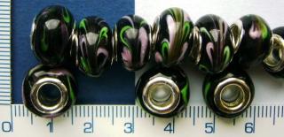Ručně vyrobený, vinutka, 14mm,černá ,korálek s velkým průtahem, 1ks
