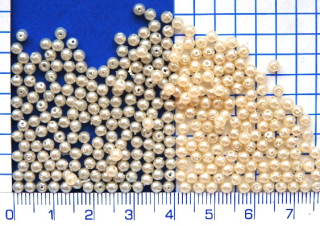 Voskovky, smetanová kulička,3mm, cca120ks