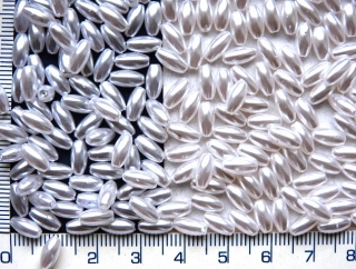 Plastové voskovky, bílý oválek, 8x4mm, 50ks