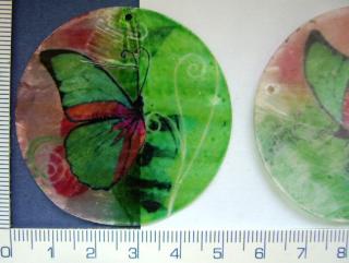 Malovaná perleť, 50mm,zelenorůžový motýl,slabá perleť,,1ks