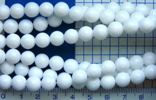 Opracovaný kámen, jadeit malaysia,8mm,1ks