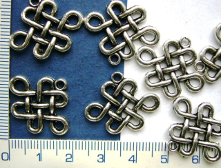 Ramínka, barva stříbrná,14x23mm,1ks